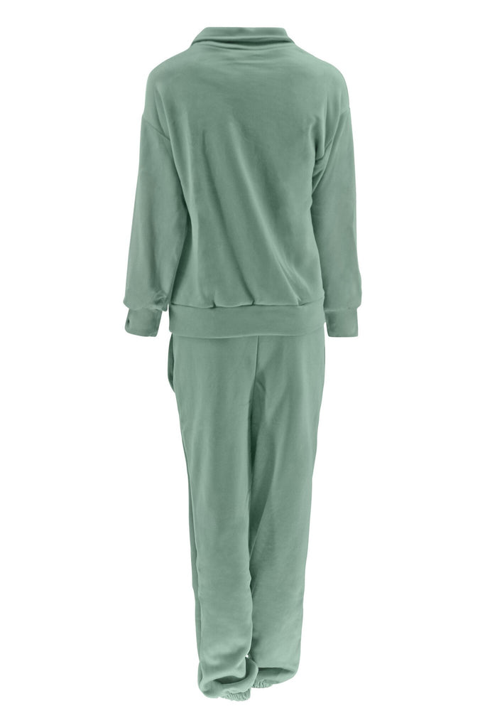 Legends jogging suit
