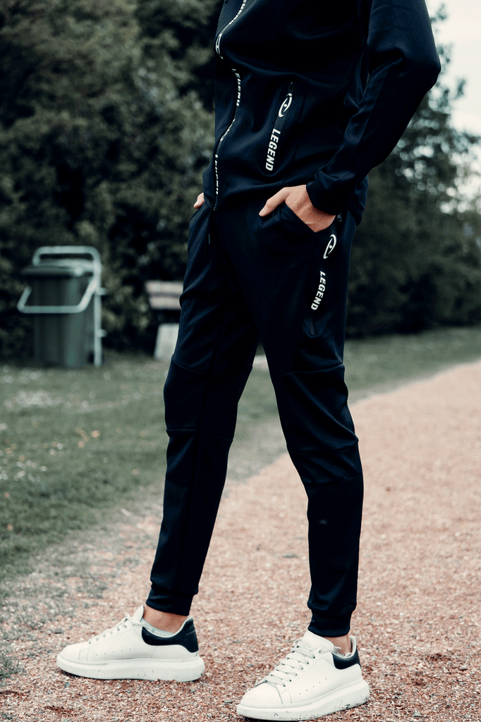 trainingspak-zwart-3